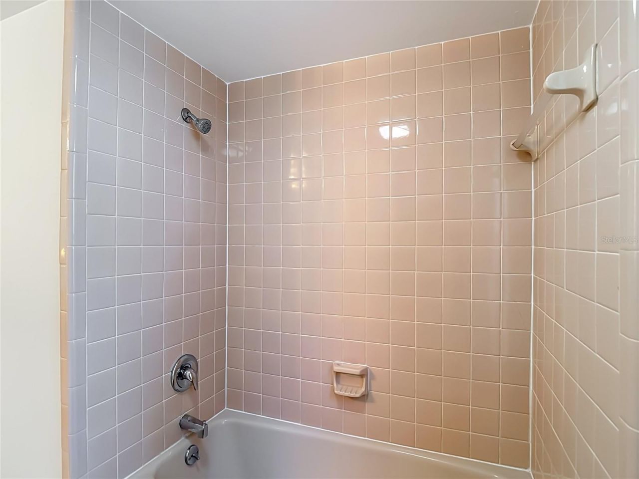 12721 N Armenia Avenue, Tampa, FL 33612 Photo