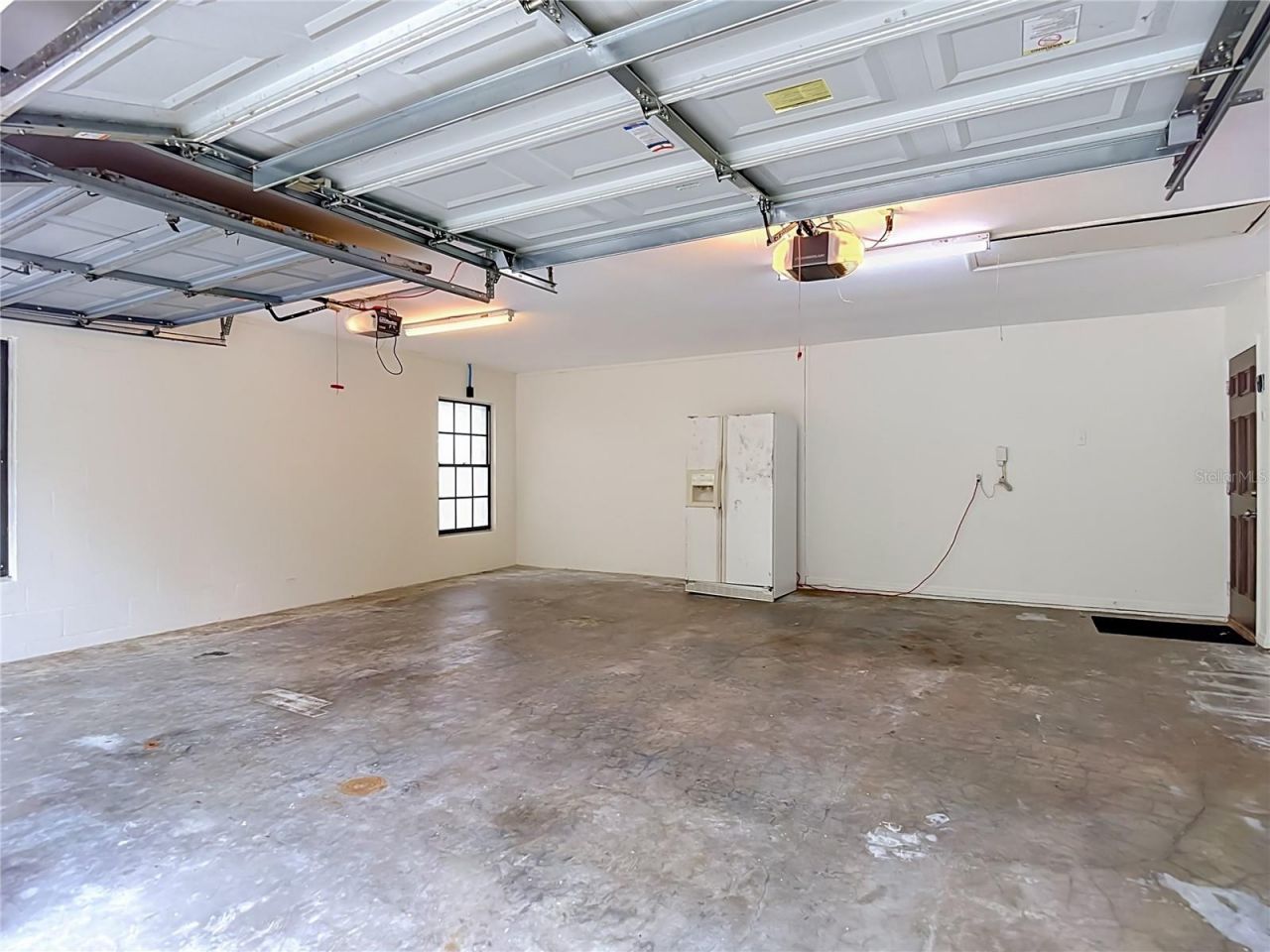 12721 N Armenia Avenue, Tampa, FL 33612 Photo