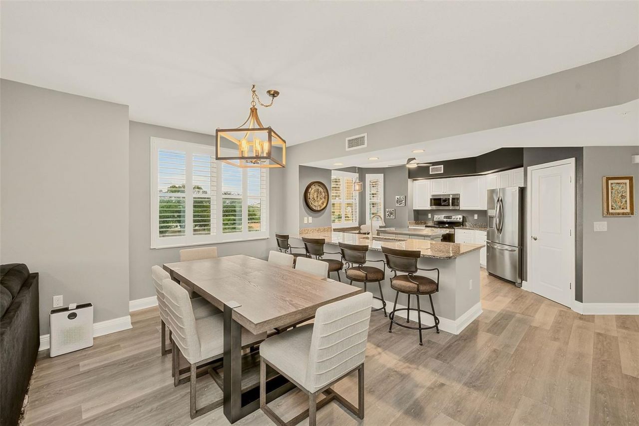 960 Starkey Road, Unit 6206, Largo, FL 33771 Photo