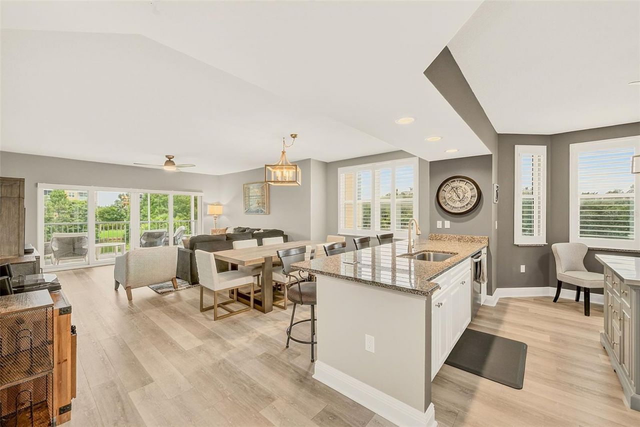 960 Starkey Road, Unit 6206, Largo, FL 33771 Photo