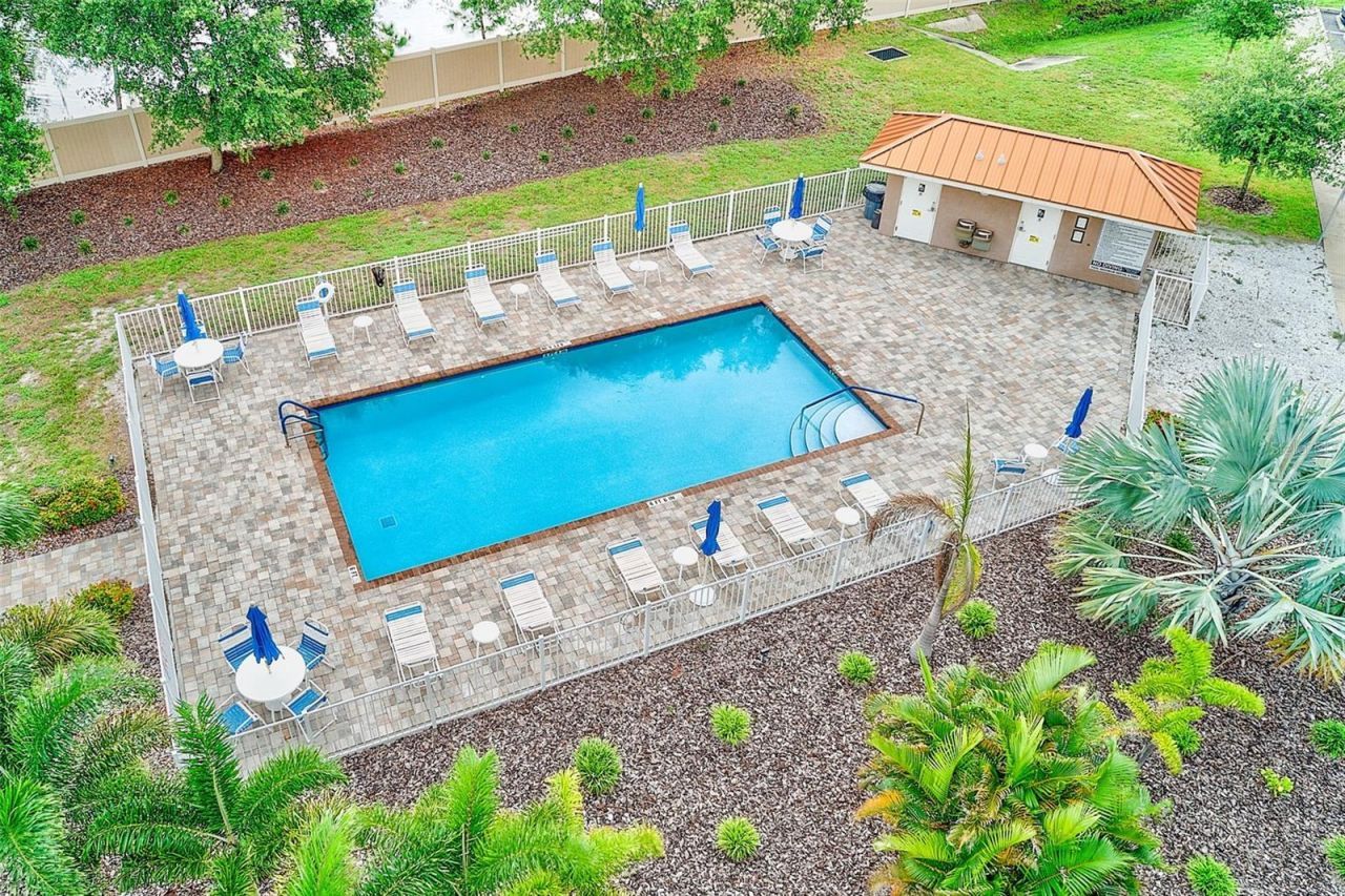 960 Starkey Road, Unit 6206, Largo, FL 33771 Photo