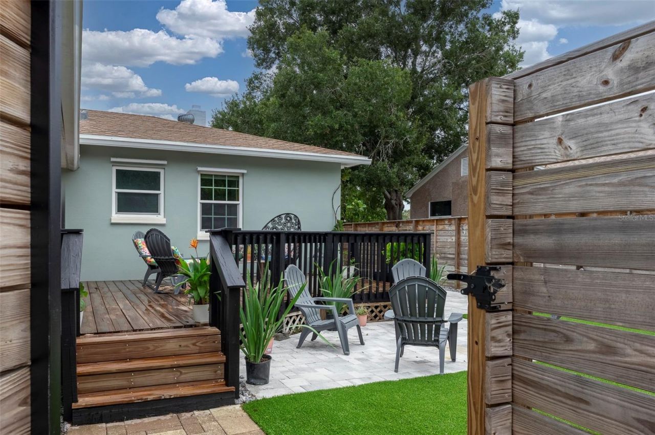 4332 9th Avenue N, Saint Petersburg, FL 33713 Photo