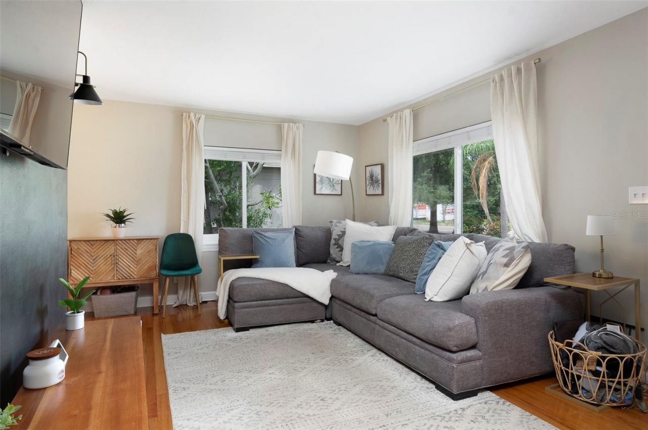 4332 9th Avenue N, Saint Petersburg, FL 33713 Photo