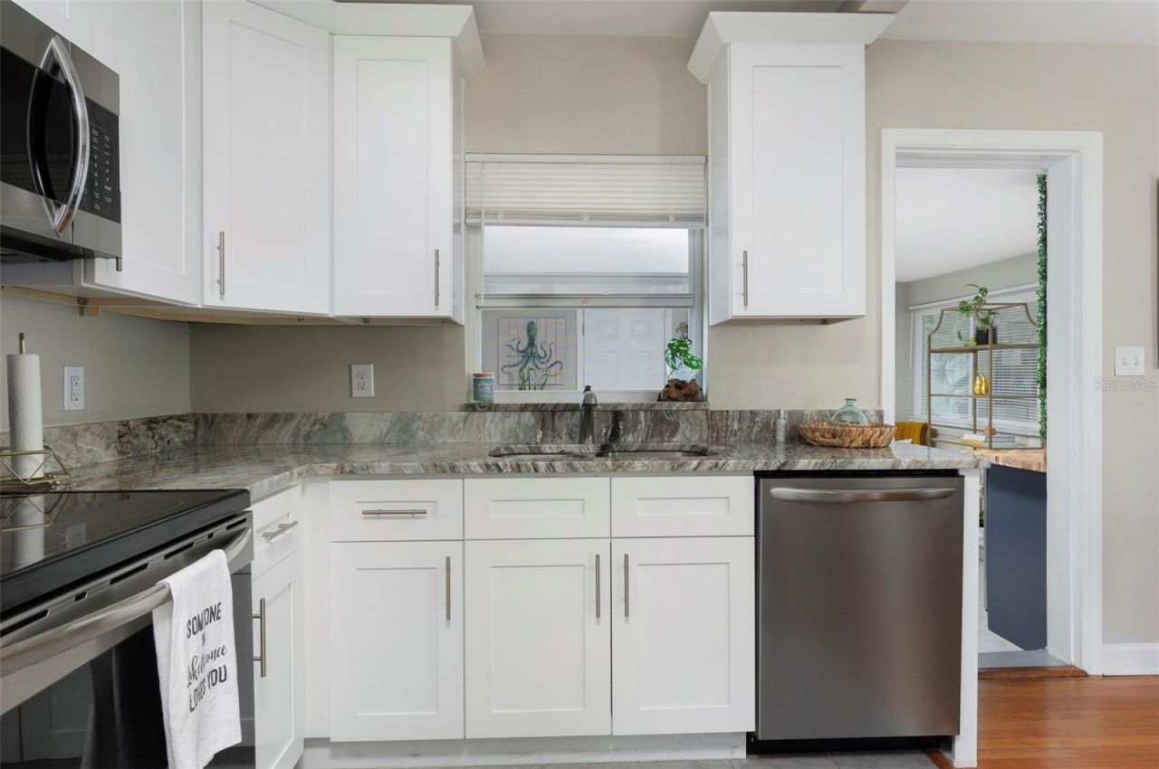 4332 9th Avenue N, Saint Petersburg, FL 33713 Photo
