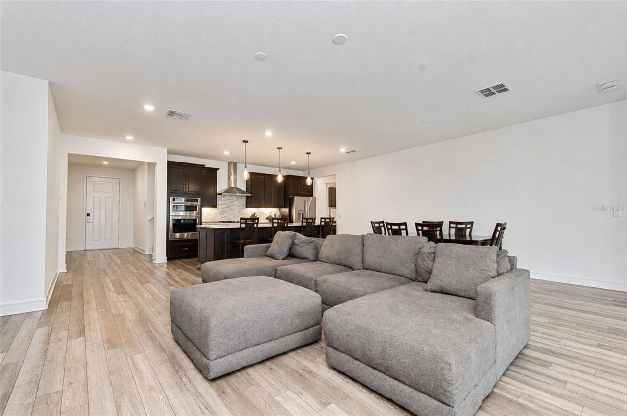 13857 Sharp Hawk Drive, Riverview, FL 33569 Photo