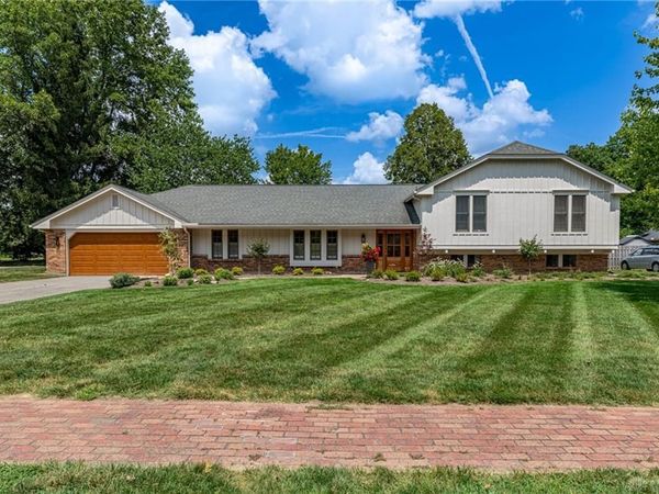 1225 Green Timber Trail, Washington TWP, OH 45458