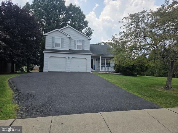 2 LIVE OAK DRIVE , QUAKERTOWN, PA 18951