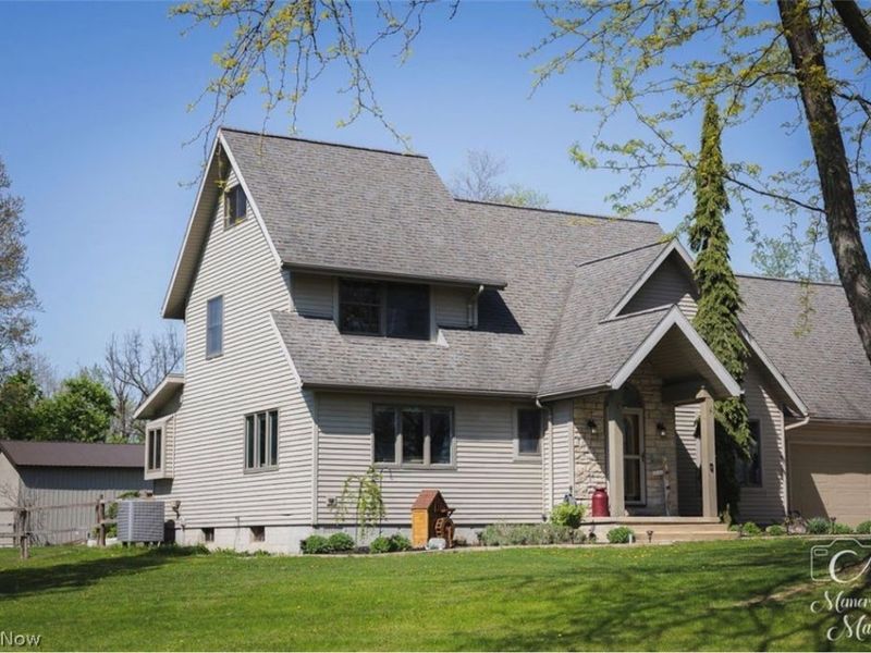 8113 Darrow Road, Huron, OH 44839 Photo 2