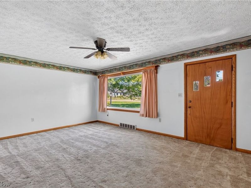 3522 State Street NW, North Canton, OH 44720 Photo 6