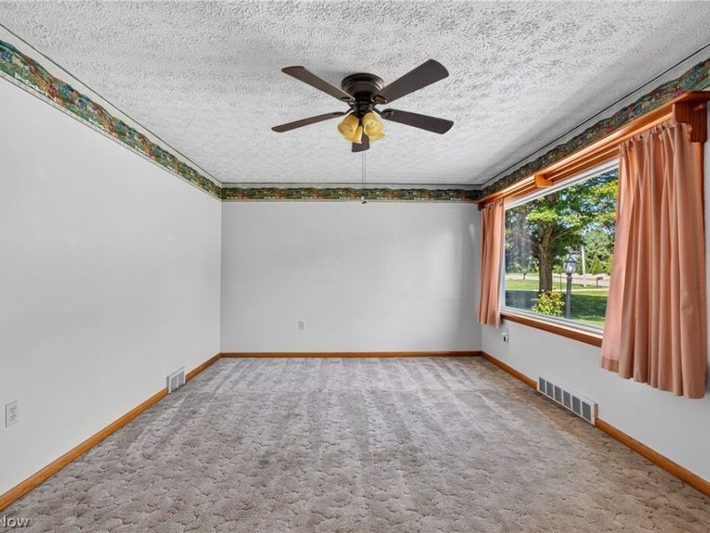 3522 State Street NW, North Canton, OH 44720 Photo 8