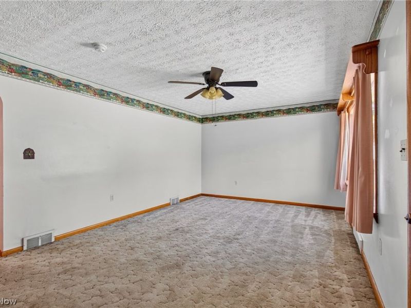 3522 State Street NW, North Canton, OH 44720 Photo 9