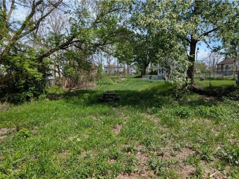273 S Adams Street , Mansfield, OH 44902 Photo 3