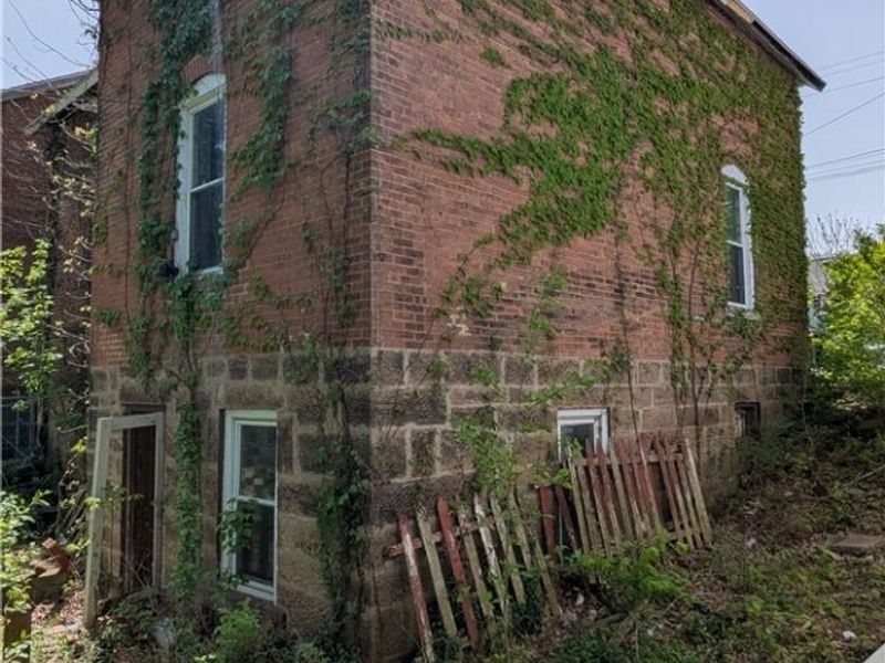 273 S Adams Street , Mansfield, OH 44902 Photo 4