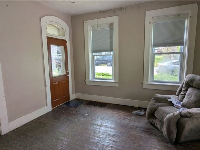 273 S Adams Street , Mansfield, OH 44902 Photo 6