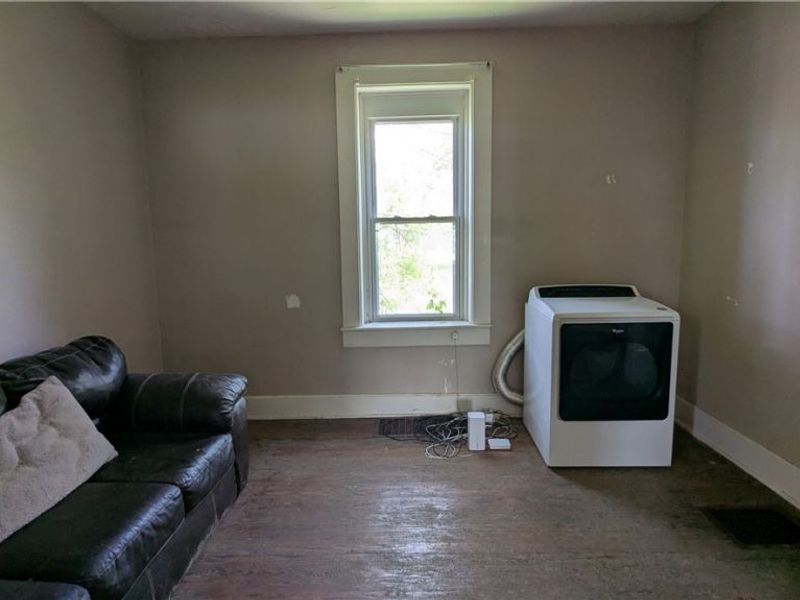 273 S Adams Street , Mansfield, OH 44902 Photo 8