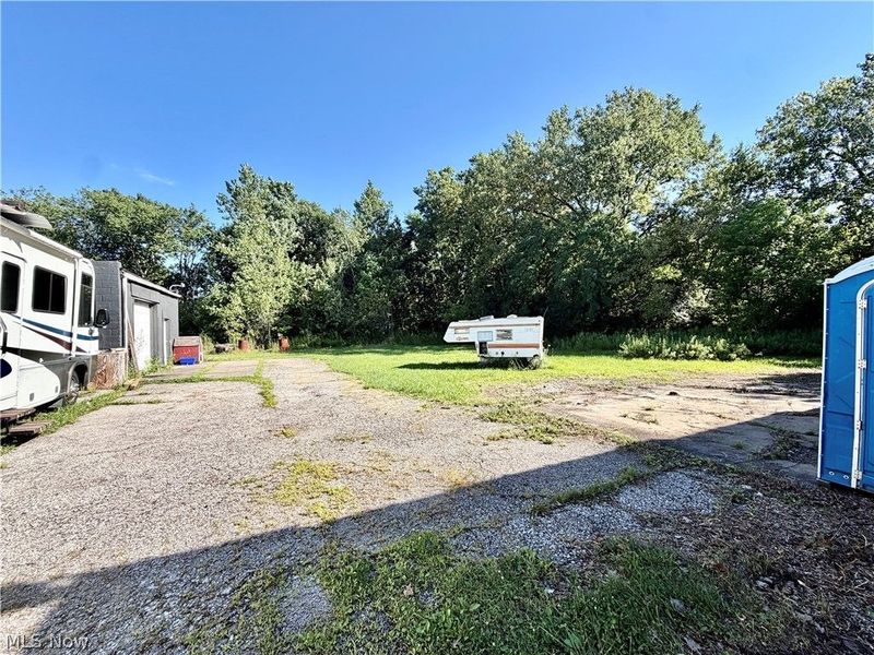 1566 Niles Road SE, Warren, OH 44484 Photo 28