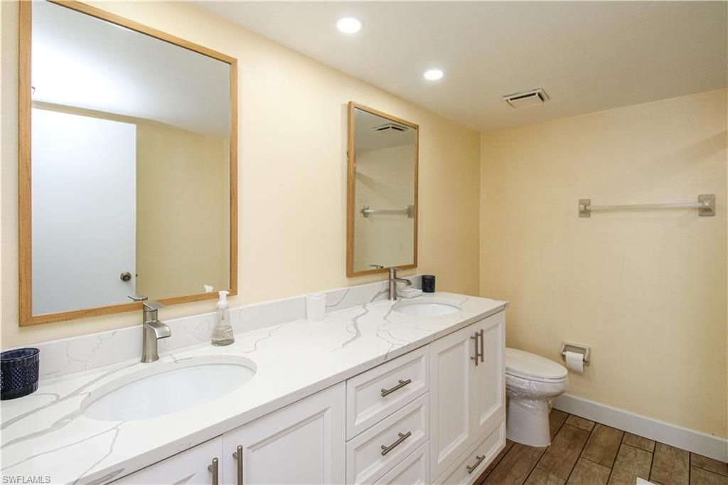 7794 Emerald Cir , Unit A-102, Naples, FL 34109 Photo
