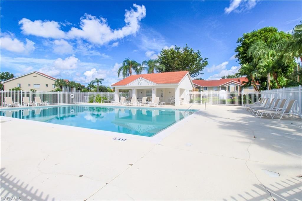 7794 Emerald Cir , Unit A-102, Naples, FL 34109 Photo