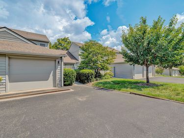 2406 Post Oak RD, Salem, VA 24153