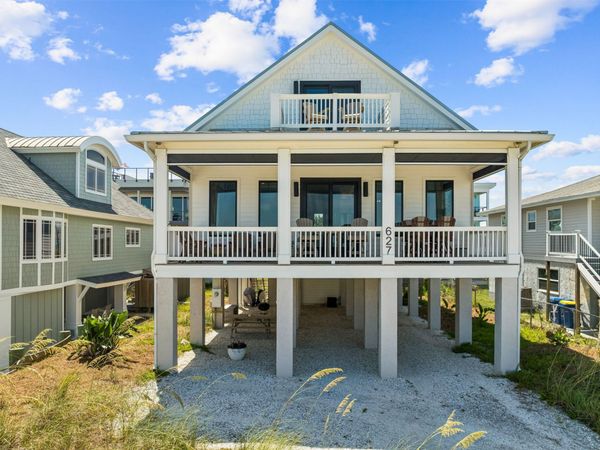 627 OCEAN Avenue , Fernandina Beach, FL 32034