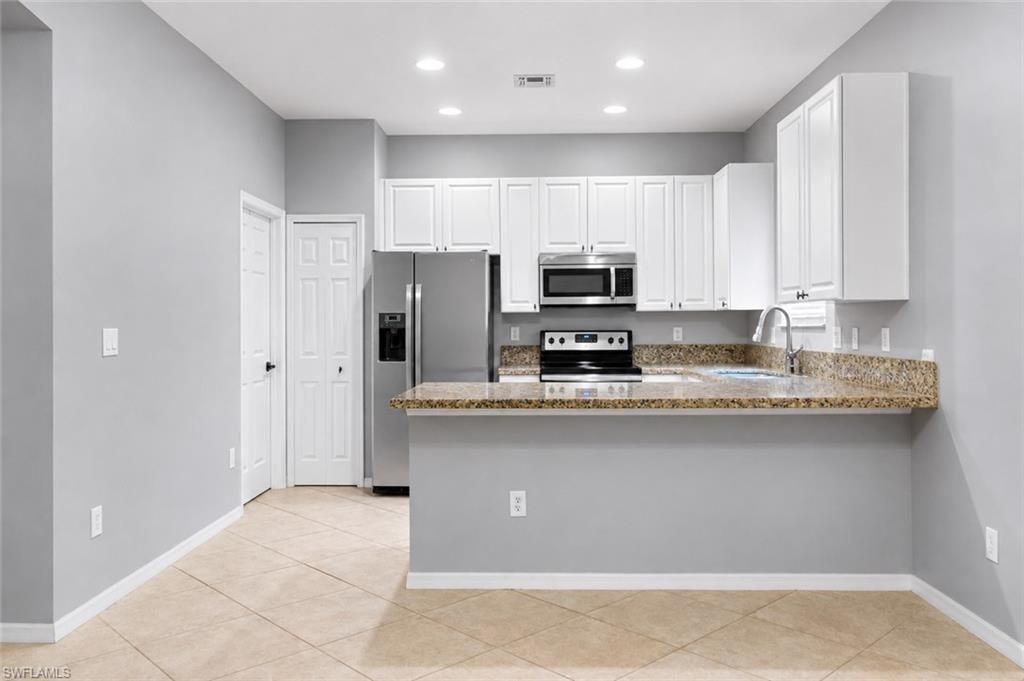 10191 Tin Maple Dr , Unit 88, Estero, FL 33928 Photo