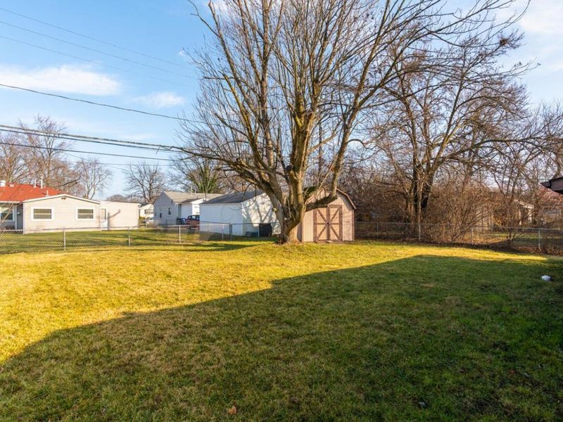 4498 E Livingston Avenue , Columbus, OH 43227 Photo 24