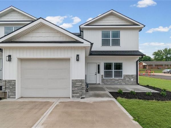 117 E 3rd Street, Lawson, MO 64062