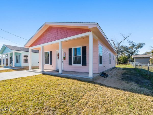 523 Spring Avenue , Panama City, FL 32401