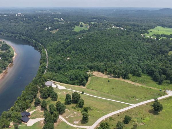 Lots 4,5 Crown CT. , Norfork, AR 72658