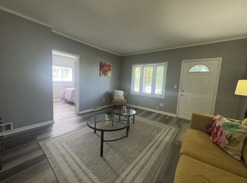 Main Photo