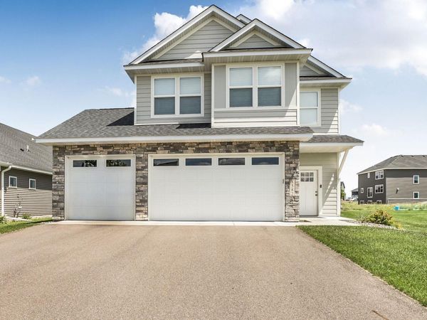 8582 Edmonson Way NE, Monticello, MN 55362