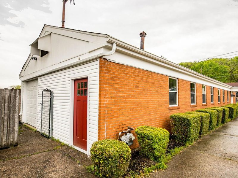 9443 Reading, Reading, OH 45215 Photo 8