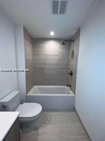 77 SE 5th St , Unit 2004, Miami, FL 33131 Photo