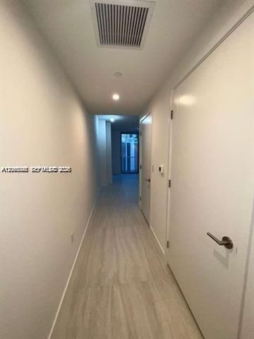77 SE 5th St , Unit 2004, Miami, FL 33131 Photo
