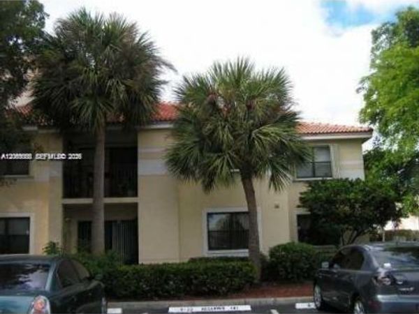 540 S Park Road , Unit 15-9, Hollywood, FL 33021