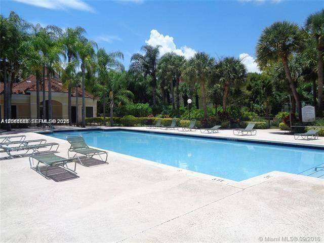 540 S Park Road , Unit 15-9, Hollywood, FL 33021 Photo