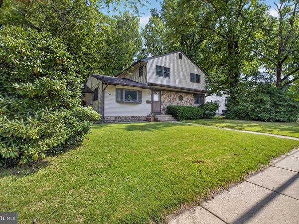 701 W PARK AVENUE , LINDENWOLD, NJ 08021