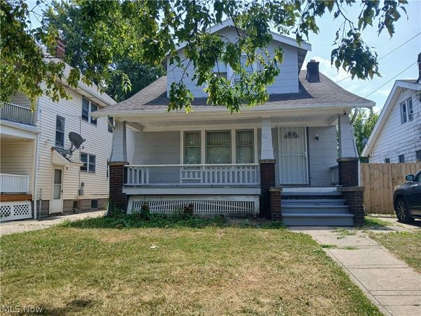 10113 Loretta Avenue, Cleveland, OH 44111