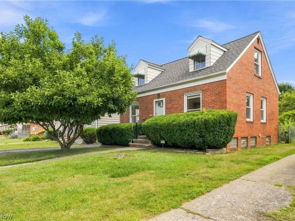 4513 W 157th Street , Cleveland, OH 44135