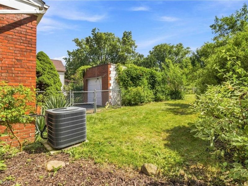 4513 W 157th Street , Cleveland, OH 44135 Photo 28