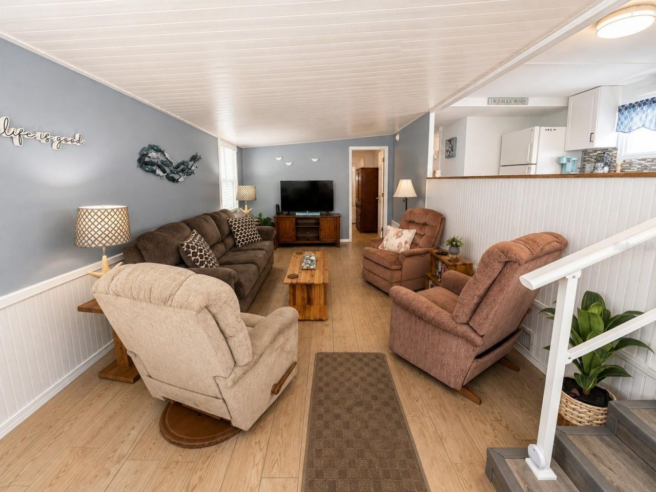 1907 Iowa Avenue, Bradenton, FL 34207 Photo