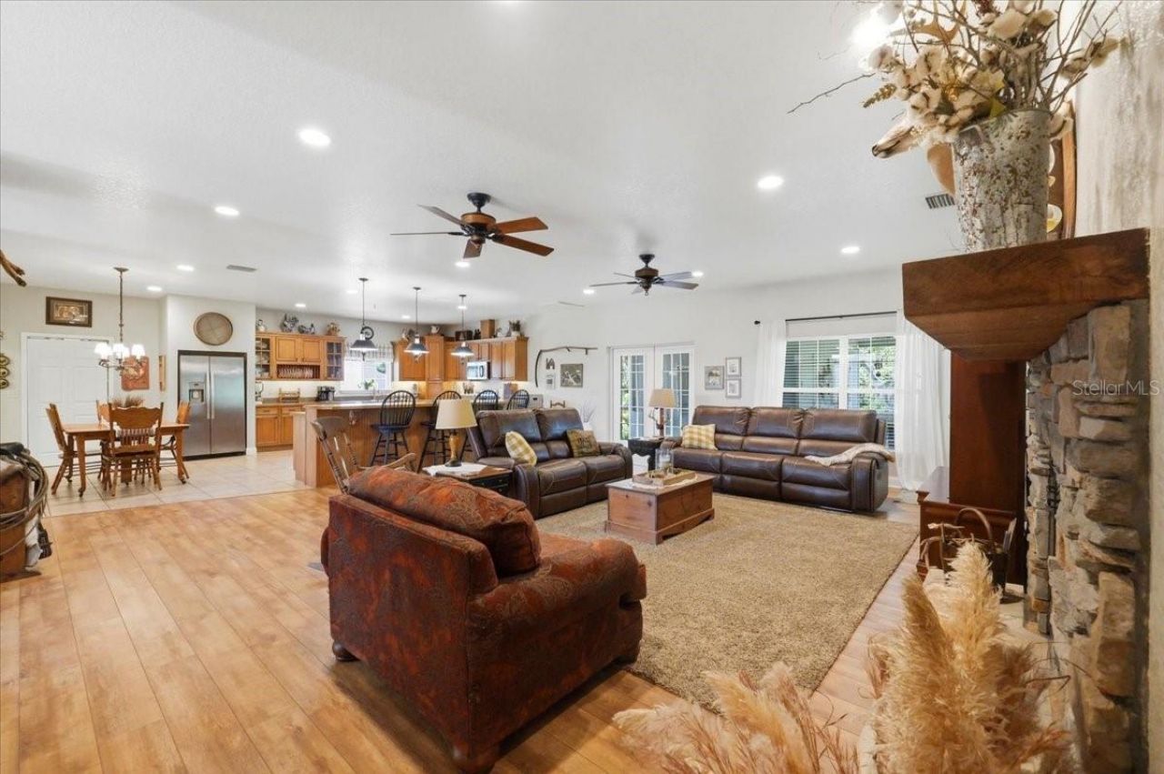 8404 Mathews Road, Lakeland, FL 33809 Photo