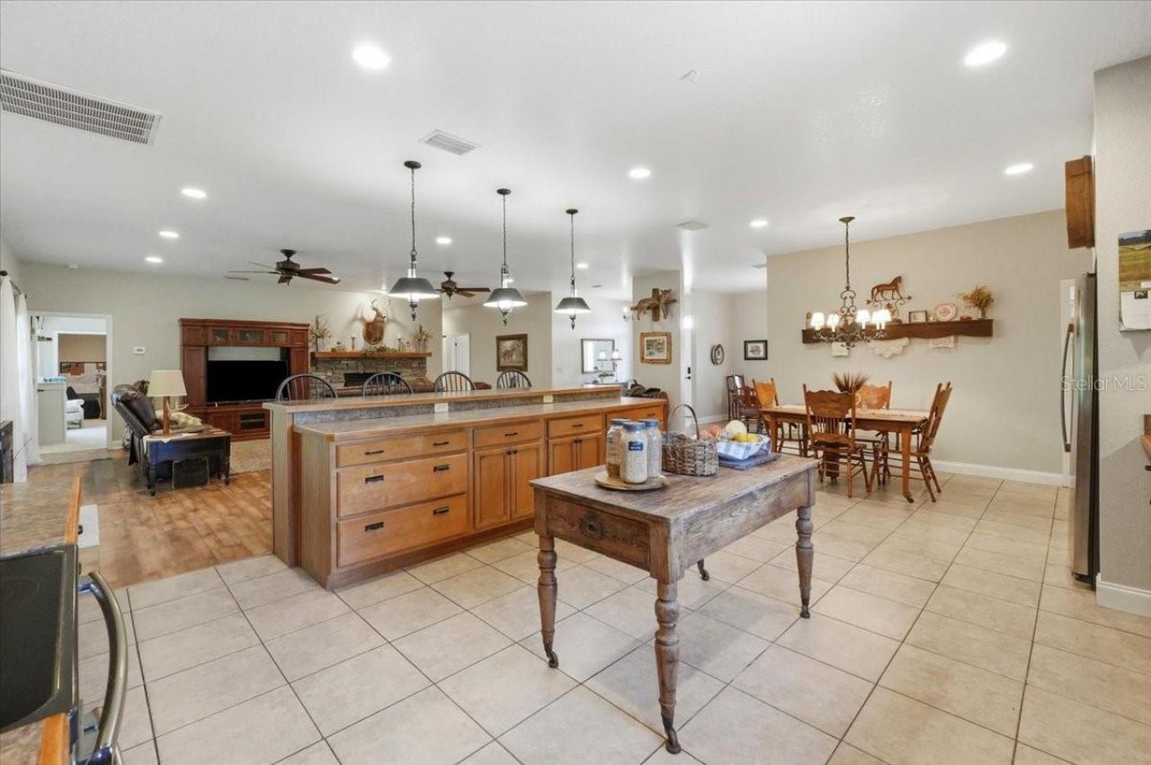 8404 Mathews Road, Lakeland, FL 33809 Photo