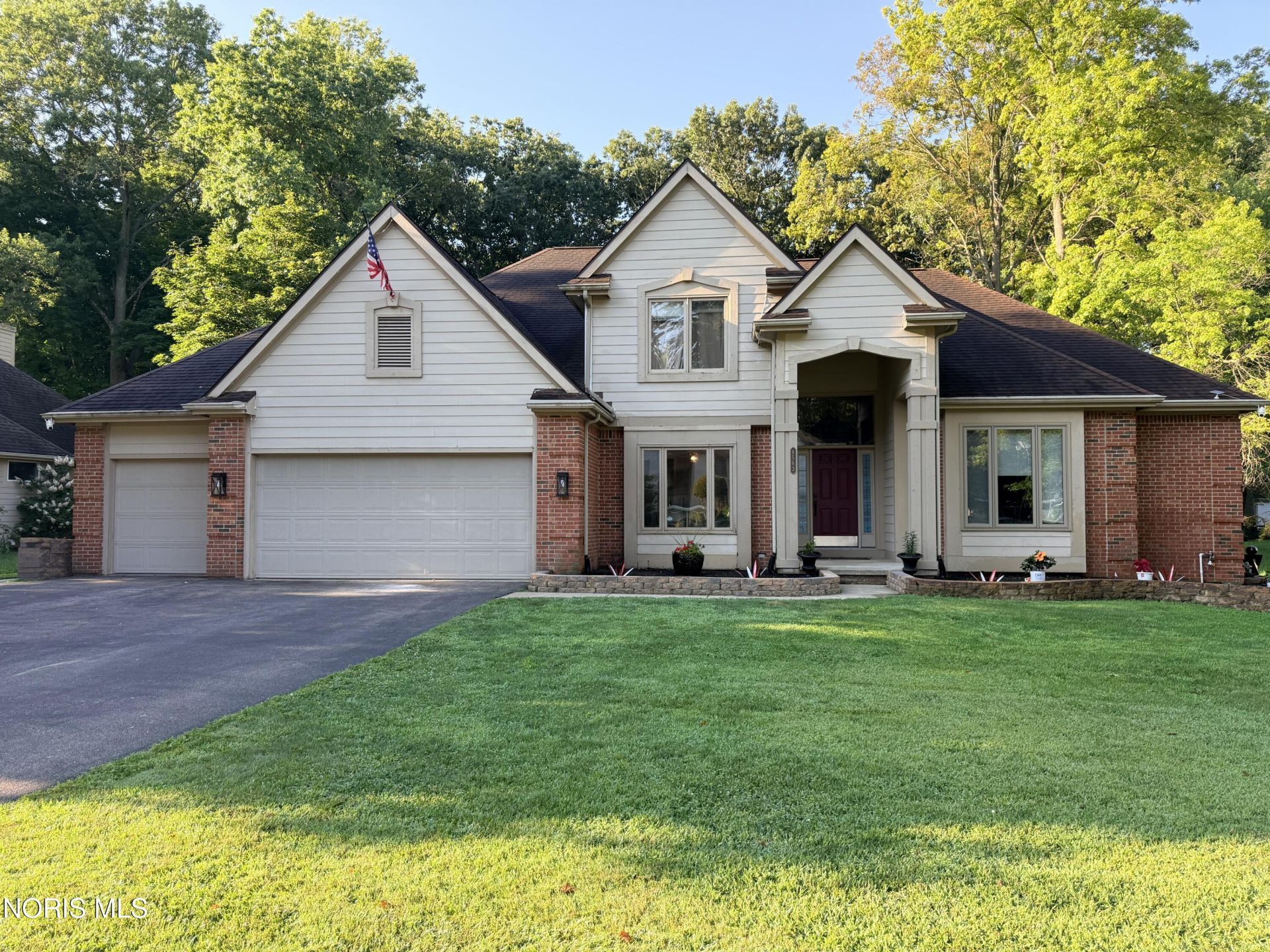8563 Royal Birkdale Lane, Holland, OH 43528 Main Photo