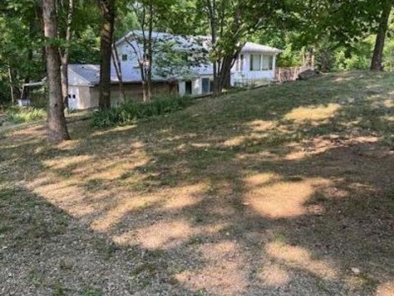 1844 Lundy's Lane Road NW, Newark, OH 43055 Photo 9