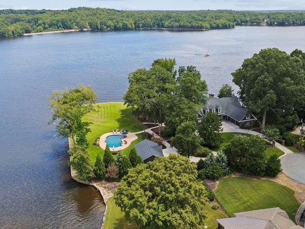 102 Pebblestump Point, Peachtree City, GA 30269