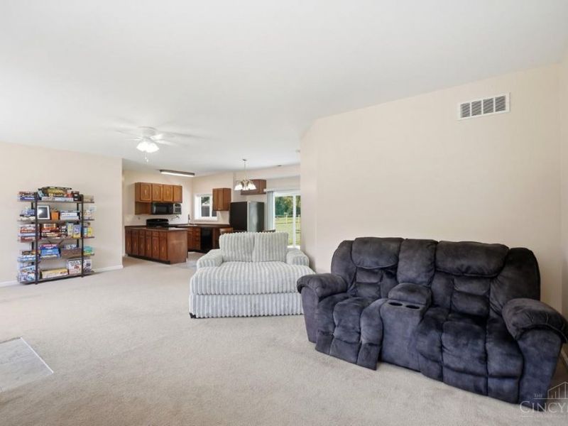 69 Wolfer Drive, Batavia Twp, OH 45102 Photo 13