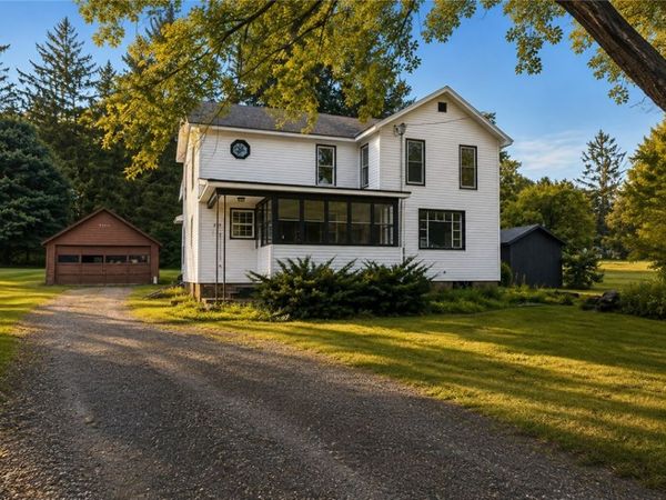3989 Dean Road , Marion, NY 14505