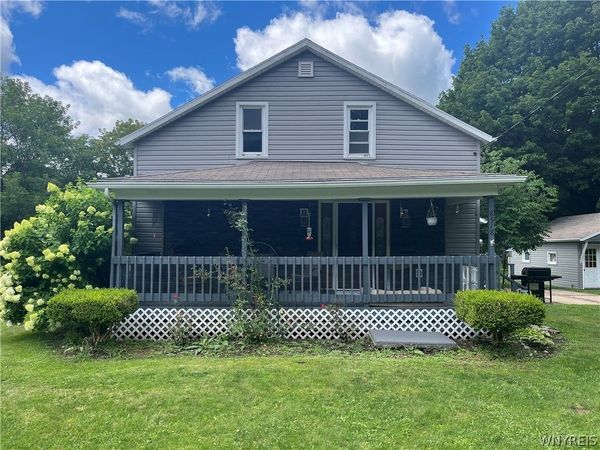 8578 Powers Road , Batavia, NY 14020