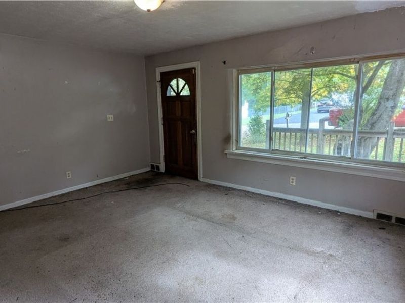 380 Emerald Avenue, Mansfield, OH 44907 Photo 10